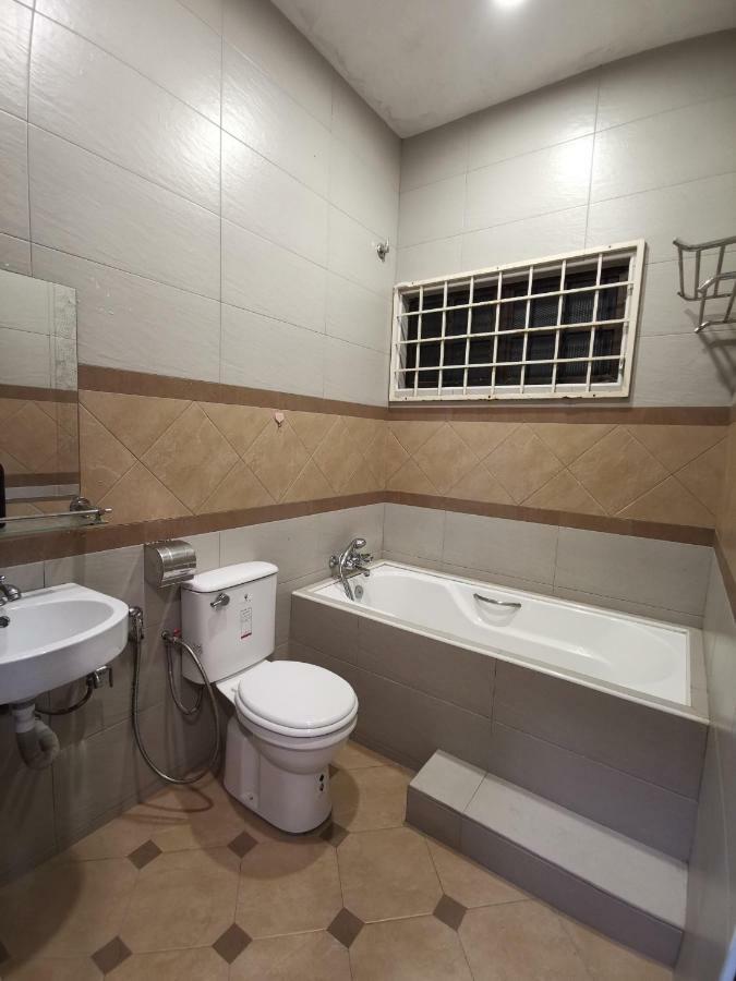 Ria Homestay ジョホールバル エクステリア 写真
